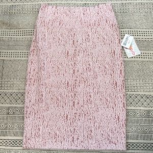 LuLaRoe pink and white Cassie - S